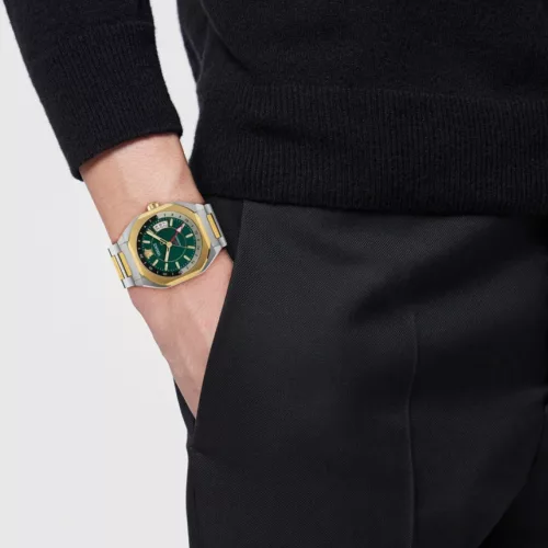 Versace V-Contempo GMT Automatic VE0I00325 Férfi Karóra