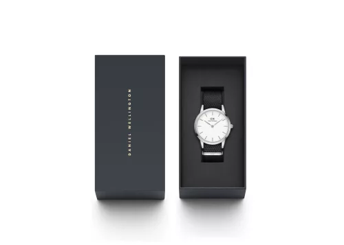 DANIEL WELLINGTON DW00100677 Férfi Karóra