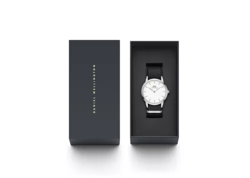 DANIEL WELLINGTON DW00100677 Férfi Karóra